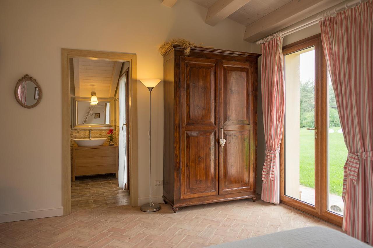L'Antigo Granaro Guest House Agugliano Exterior photo