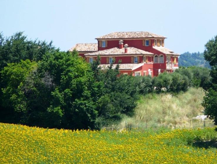 L'Antigo Granaro Guest House Agugliano Exterior photo