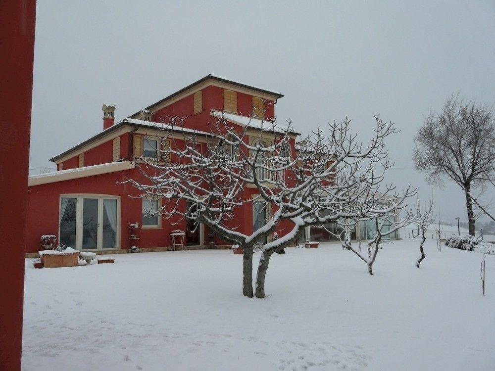 L'Antigo Granaro Guest House Agugliano Exterior photo