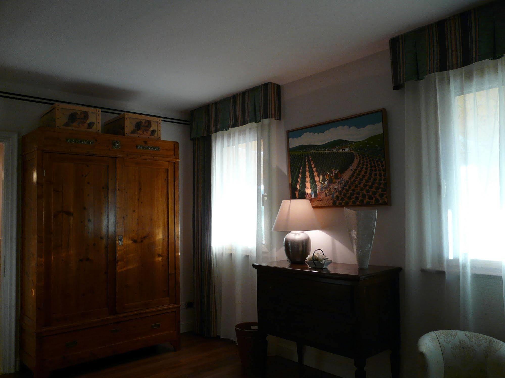 L'Antigo Granaro Guest House Agugliano Exterior photo